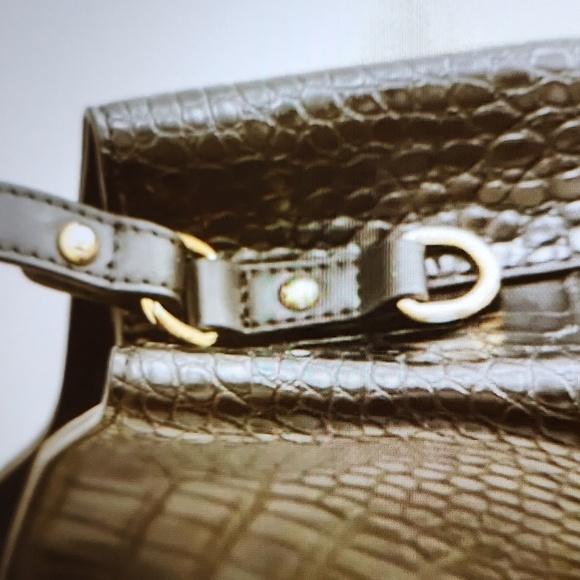 NWT Elena AOTA Black Bag W/ Small Wristlet Wallet - Picture 2 of 16